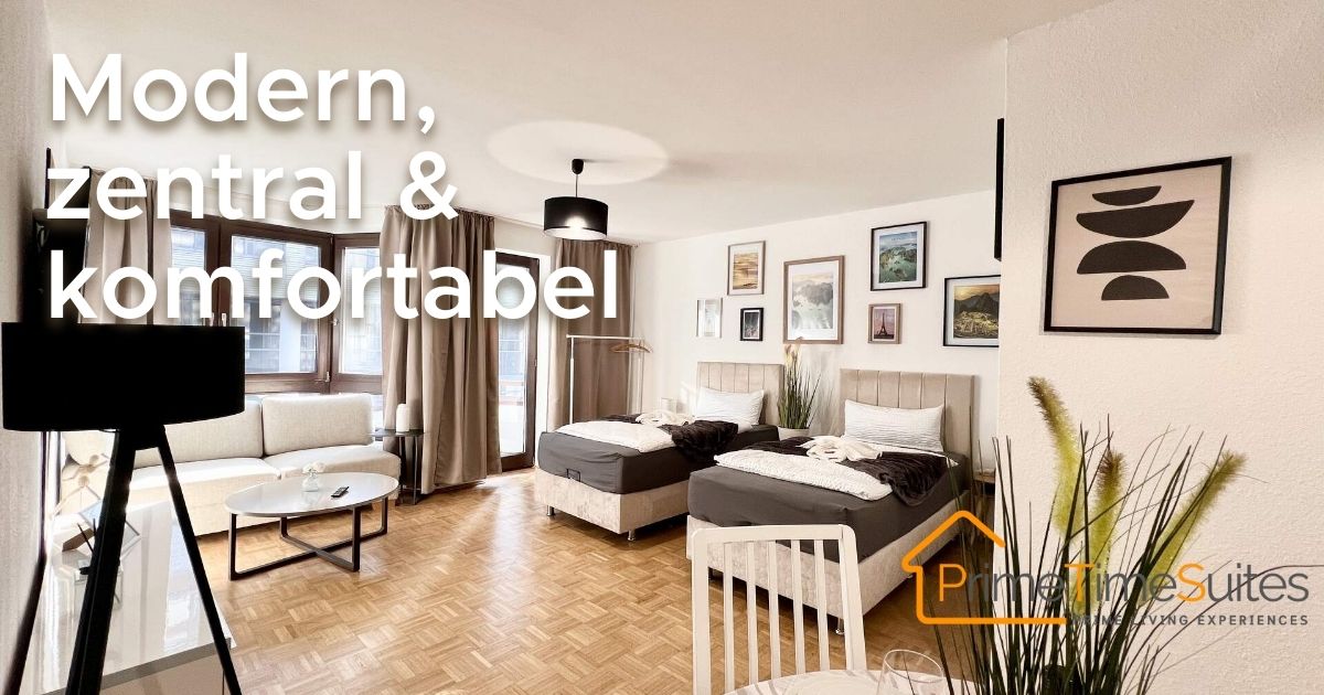 Modern apartment with two box-spring beds, lift and parking at Essen main station
