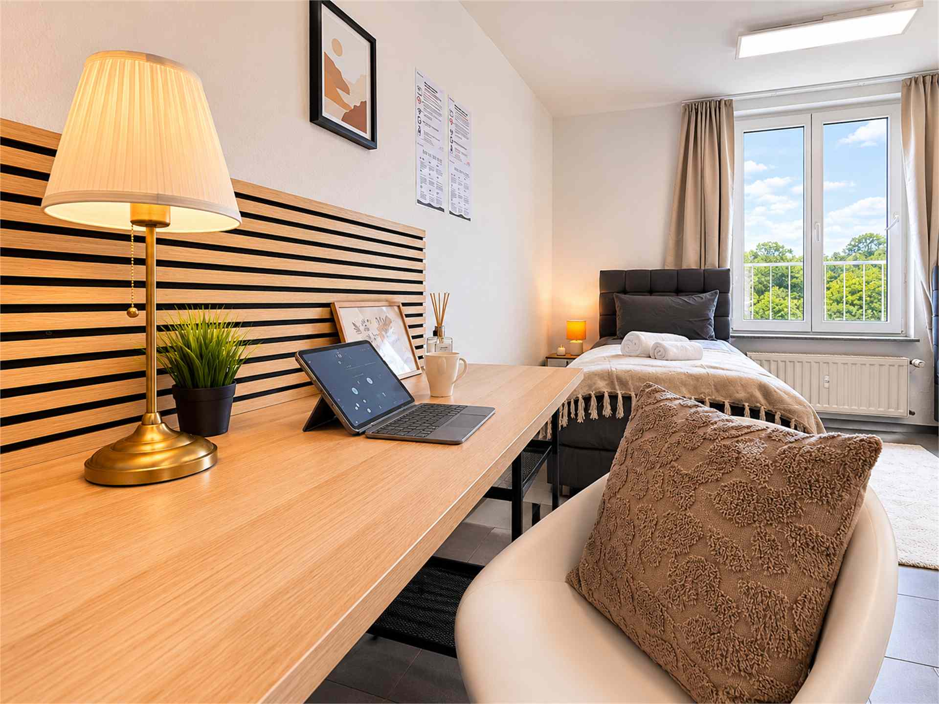 Messe-Zentral mit 3 Schlafzimmern und Dachterrasse